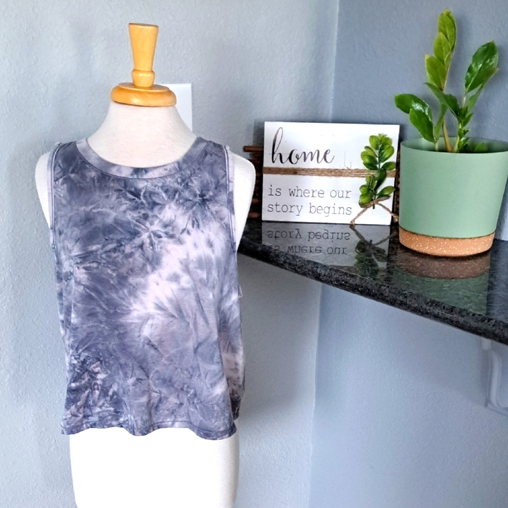 Tie-Dye Sleeveless Top - Gray